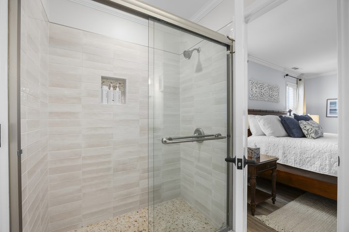 En-suite shower off the guest bedroom