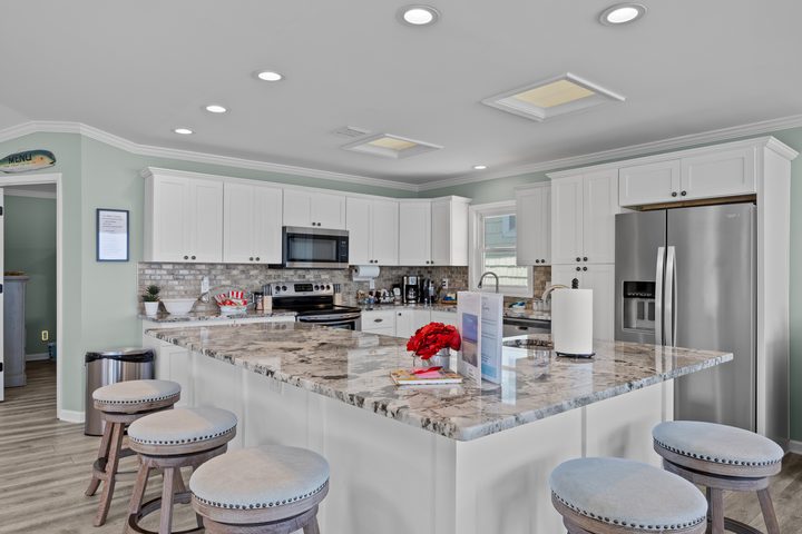 Kitchen counter and range